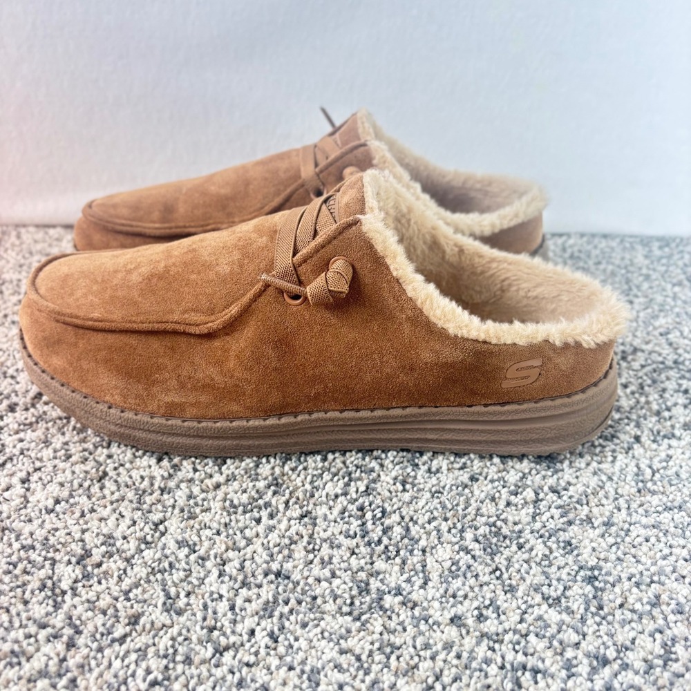 Skechers Relaxed Fit Luxe Foam Tan Faux Fur Lined Slippers shoes mules Mens 8